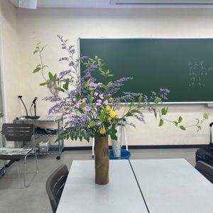 スターチス・ブルーファンタジア,いけばな,草月流,玄関アプローチの画像