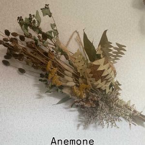 ドライフラワーいろいろ,ハンドメイド,花のある暮らし,小さい花壇,カフェに展示の画像