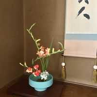 アジサイ,グラジオラス,サントリナ,タチアオイ,スナップドラゴンの画像