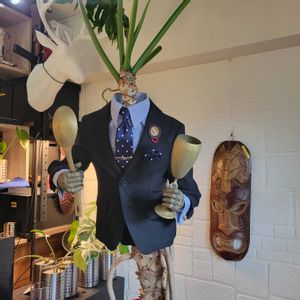 フィロデンドロン・セローム,セローム,インテリアグリーン,大型観葉植物,観葉植物のある暮らしの画像