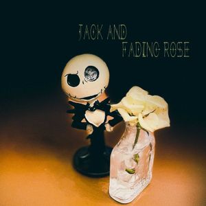 Fading rose,剪定,秋雨,ばら バラ 薔薇,秋の薔薇の画像