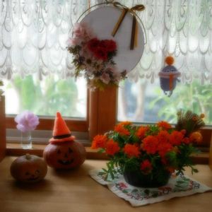 マリーゴールド,カボチャ,手作り雑貨,庭の花を飾る,ミラーレス一眼の画像