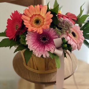 ガーベラ,八重咲きガーベラ,オーダー,フラワーギフト,バスケットアレンジメントの画像