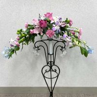 アルストロメリア,ヒペリカム,アイビー,レザーファン,デンファレの画像