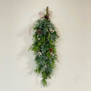 ブルーアイス,松ぼっくり,コニファー,ナンキンハゼ,ニオイヒバの画像