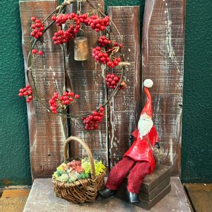 サンキライ,多肉植物,リース,DIY飾り棚,多肉多肉多肉の画像