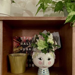 小さな花束,忘年会,ビヨン・ヴィンブラッド,キキ　ビヨンの画像