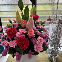 カーネーション,百合,フラワーアレンジメント,薔薇♪,出会いに感謝♡の画像