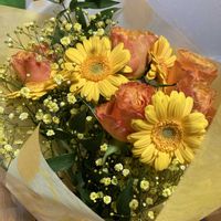 サプライズ,花束,オレンジ,一足早くの誕生日にの画像