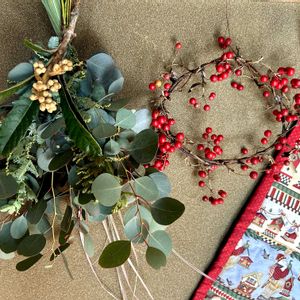 ユーカリ,ユーカリ ポポラス,リース,スワッグ,枇杷の花の画像