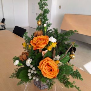 フラワーアレンジメントの画像