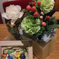 カーネーション,ヒペリカム,アイスバーグ,切り花を楽しむ,綺麗✨の画像