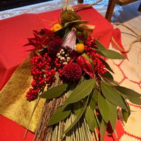 アルストロメリア,キルタンサス,レモングラス,ユーカリ,南天の画像