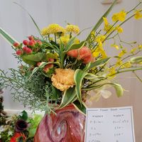 オンシジウム,オンシジウム,カーネーション,カーネーション,ヒペリカムの画像