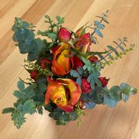 バラ,ユーカリ,ミモザの画像