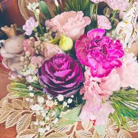 カーネーション,カスミソウ,スイートピー,センリョウ,トルコキキョウの画像