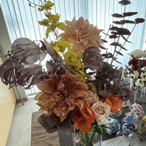 造花,冬の庭の画像