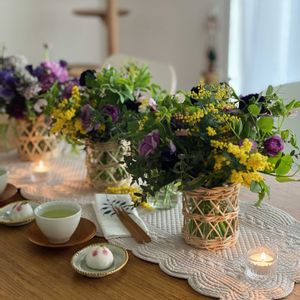 ミモザ,フラワーアレンジメント,パープル,ティータイム,春のお花の画像