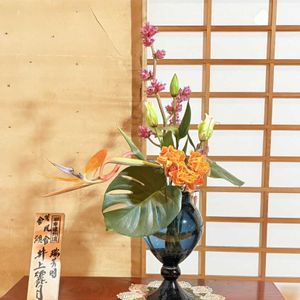 モンステラ,ストレチア,華道,生け花,節分祭の画像