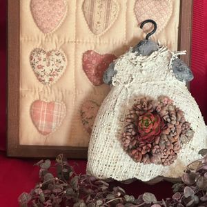 ハートカズラ,多肉植物,葉挿し,多肉寄せ植え,バレンタインの画像