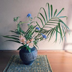 アルストロメリア,アレカヤシ,ギリア,いけばな,その他部屋の画像