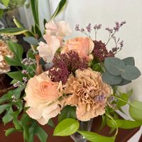 カーネーション,バラ,ブーケ,癒しの時間,花のある風景の画像