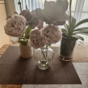 造花,アンティーク花器の画像