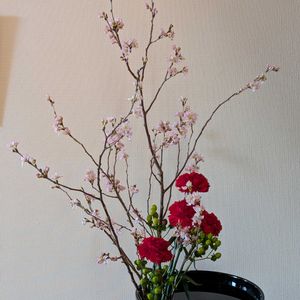 カーネーション,ヒペリカム,啓翁桜,私の生け花,松風花道会の画像
