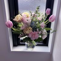 カーネーション,シレネ,チューリップ,ラナンキュラス　キャスパー,ブーケの画像