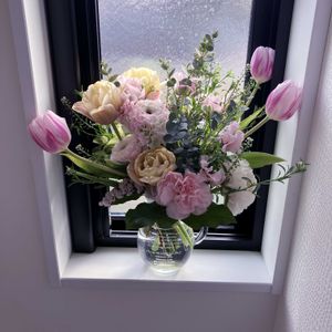 カーネーション,シレネ,チューリップ,ラナンキュラス　キャスパー,ブーケの画像