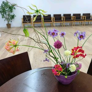 いけばな,生け花,職場に花を,職場のいけばなの画像