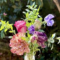 カーネーション,スイートピー,トルコキキョウ,バラ,愛しの紫の画像