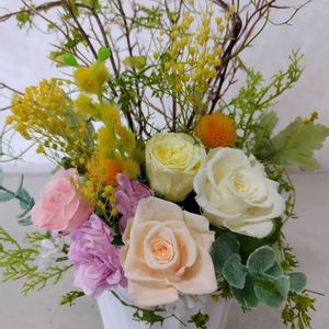 プリザーブドフラワー,フラワーアレンジメント,かわいい花,春の訪れ,春らしいアレンジの画像