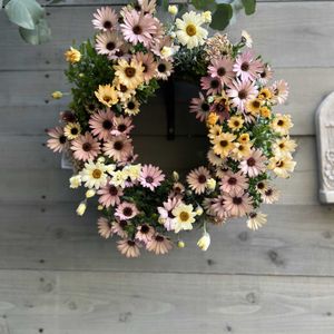 ゴールデンハニーサックル,ローダンセマム レトロクラッカー,寄せ植え,リース,今日の一枚の画像