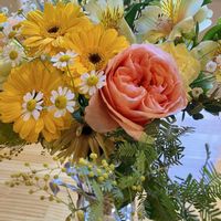 アルストロメリア,ガーベラ,スイートピー,ミモザ,ブーケの画像