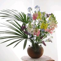 キンギョソウ,スターチス,棕櫚の葉,デルフェニウムの画像