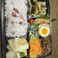 ミツマタ,ミツマタ,ユキヤナギ,木瓜(ボケ),手作りの画像