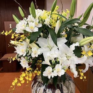 フラワーアレンジメント,感謝,いつもありがとう♡,イースター,教会の画像