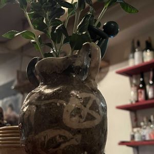 紅花(べにばな),花瓶の画像