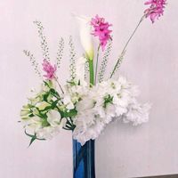 アルストロメリア,イキシア,カラー,ナズナ,フラワーアレンジの画像