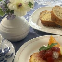 ティータイム,切り花を楽しむ,手作りケ―キ,ちょっとひと息,パウンドケーキの画像