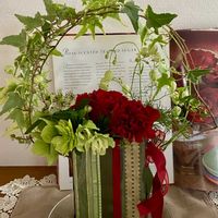 カーネーション,ニゲラ,グリーンベル,花のある暮らし,赤バラの画像