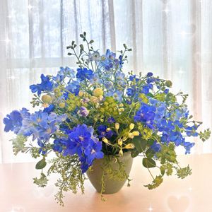 グリーンベル,ブプレリウム,デルフィ二ウム,フラワーアレンジメント,青い花の画像