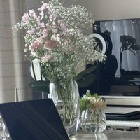 かすみ草,デルフィニウム,ピンクのバラ,ピンクのカーネーションの画像