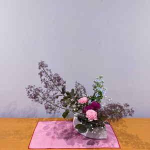 カーネーション,カスミソウ,スモークツリー,ブルースター,いけばなの画像