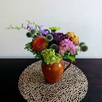 フラワーアレンジメント,花のある暮らし,sasukemama倶楽部,武器ではなく花を,みどりの花遊びの画像