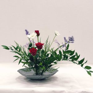 ギボウシ,スカビオサ,アスパラ,薔薇,ルスカスの画像