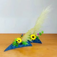 センニチコウ,パンパスグラス,ヒマワリ,リンドウ,キイチゴの画像