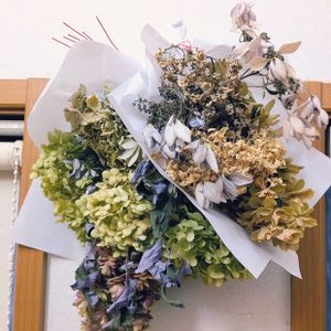 アジサイドライフラワー,ドライフラワーいろいろ,西洋ニンジンボク,紫陽花  星占い,土用丑の日のアジサイブーケの画像