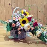 カーネーション,ヒマワリ,トルコききょう, フラワーアレンジ,ばら バラ 薔薇の画像